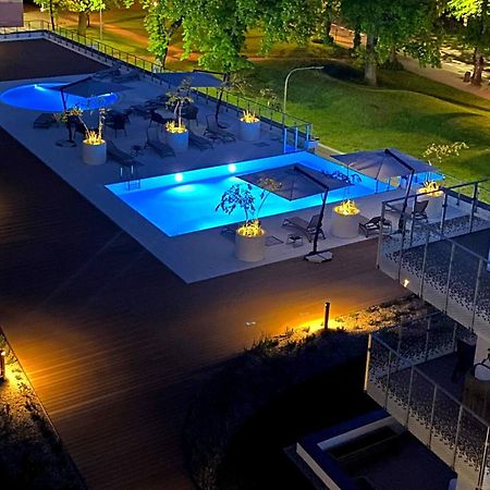 Apartamenty Navigator- Nadmorskie Tarasy Port Колобжег Экстерьер фото