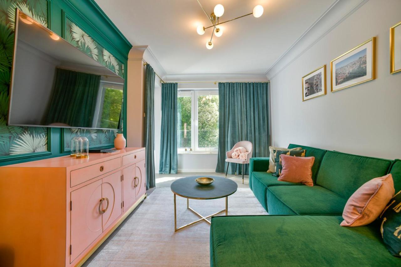 Apartamenty Navigator- Nadmorskie Tarasy Port Колобжег Экстерьер фото