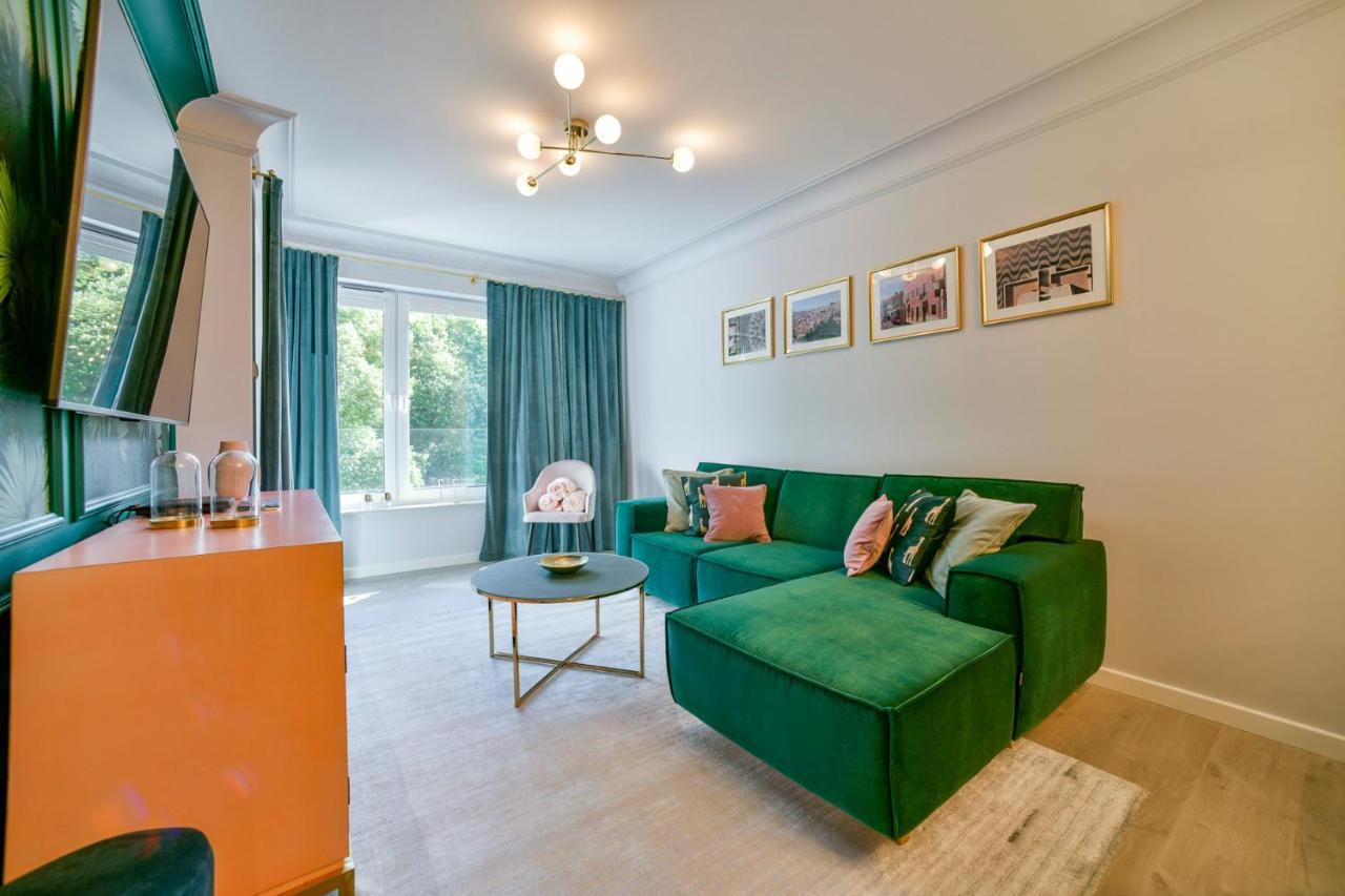 Apartamenty Navigator- Nadmorskie Tarasy Port Колобжег Экстерьер фото