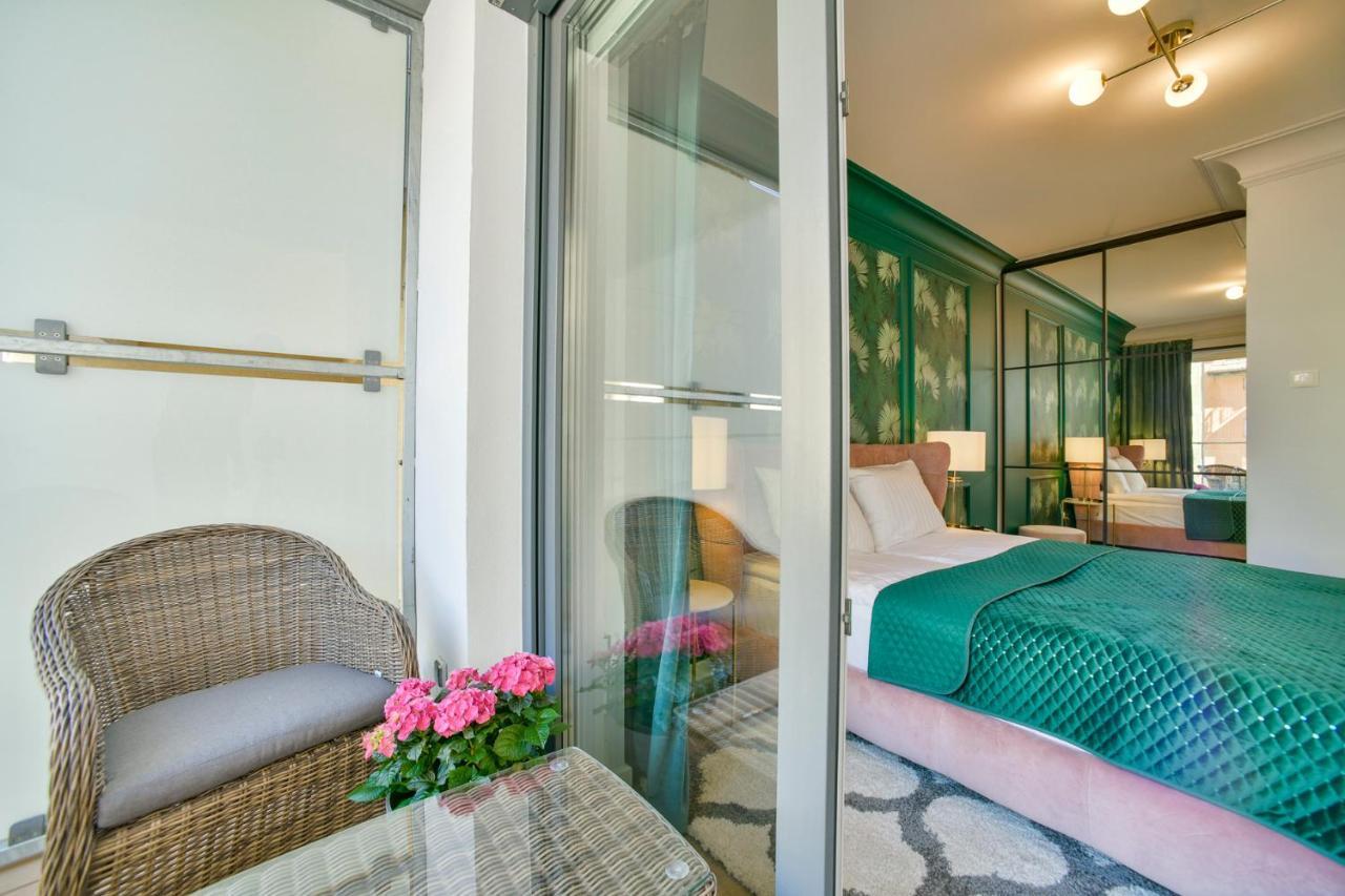 Apartamenty Navigator- Nadmorskie Tarasy Port Колобжег Экстерьер фото