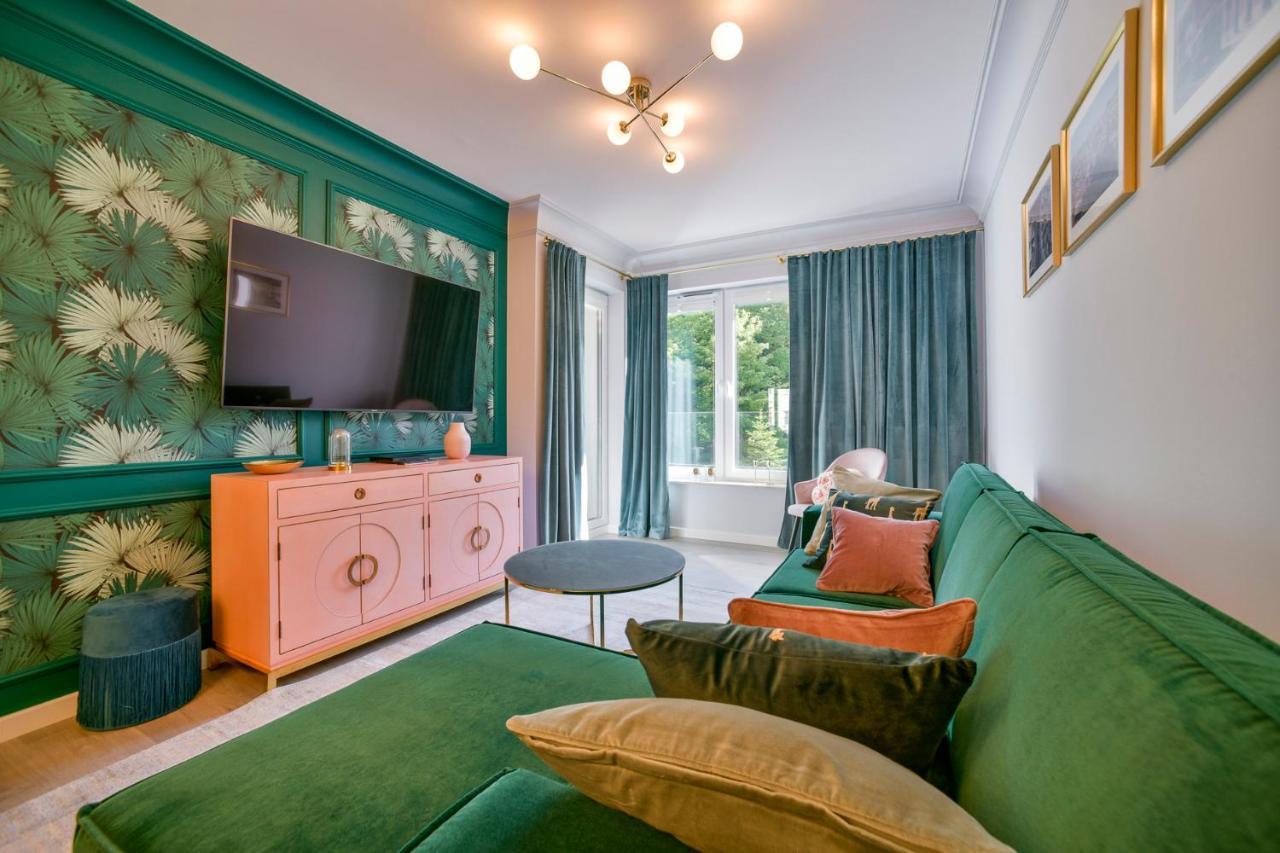 Apartamenty Navigator- Nadmorskie Tarasy Port Колобжег Экстерьер фото