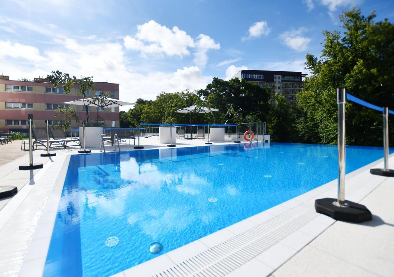 Apartamenty Navigator- Nadmorskie Tarasy Port Колобжег Экстерьер фото